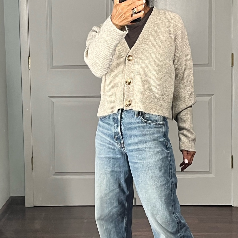 Bershka cropped cardigan size XS NWT